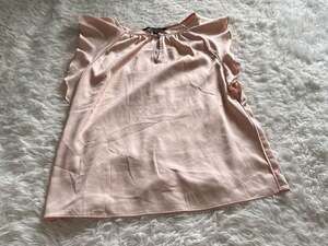 White House Black Market Pink Satin Ruffle Sleeve Keyhole Blouse XS
